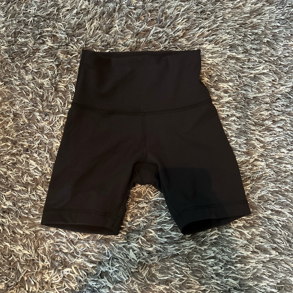 Copy-Lulu Lemon Wunder Train Biker Short 6’